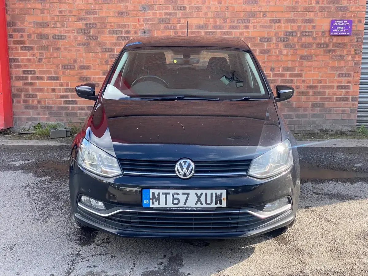 Used VW Polo Edition 90 HP (66 kW) 2017 Black Hatchback