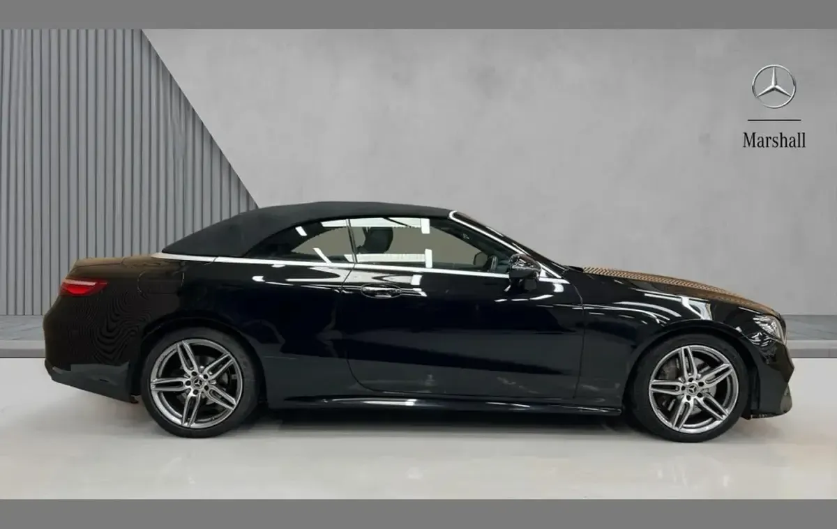 Used Mercedes E300 AMG Line Premium Plus 245 HP (180 kW) 2019 Black Cabriolet