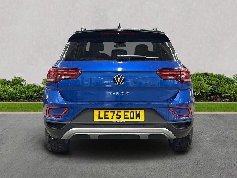 Used VW T-Roc Match 147 HP (108 kW) 2026 Blue SUV