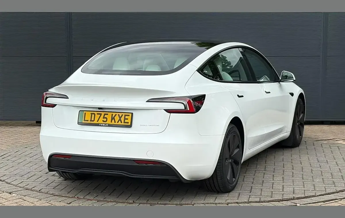 Used Tesla Model 3 Long Range AWD 366 kW (498 HP) 2025 White Sedan