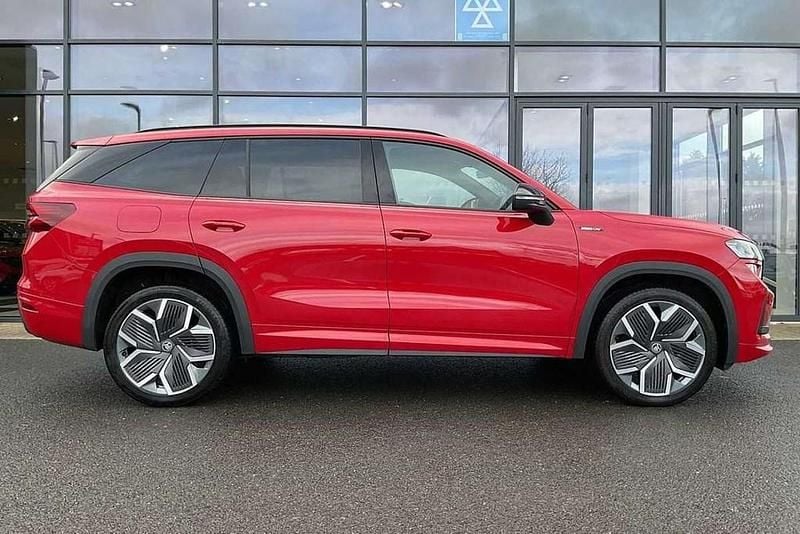 Used Skoda Kodiaq SportLine 190 HP (139 kW) 2025 Velvet red metallic SUV