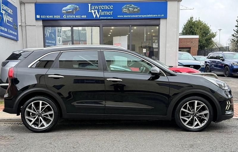 Used Kia Niro 141 HP (103 kW) 2019 Black SUV
