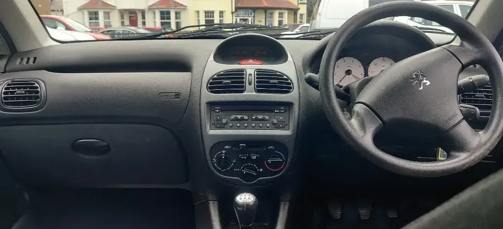 Used Peugeot 206 S 2004 Grey Hatchback