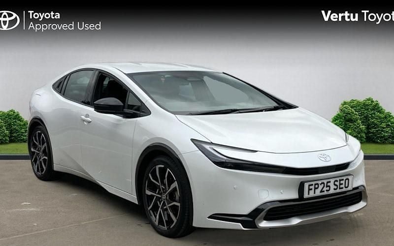 White Used 2025 Toyota Prius Hatchback | £31,975 - Image 1/4