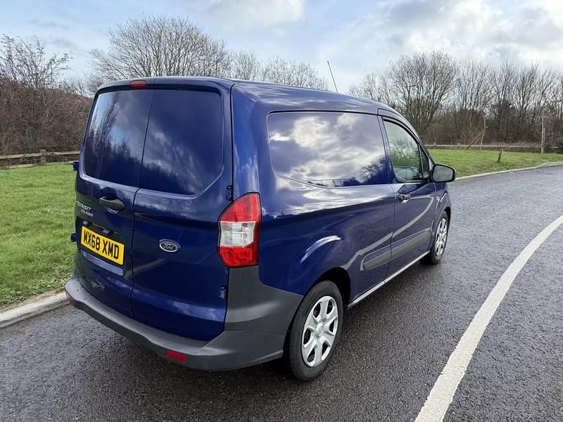 Used Ford Transit Trend 2018 Blue