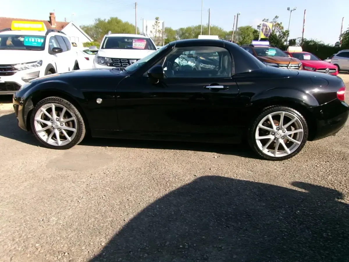Używany Mazda MX5 Inclusive 2012 Czarny Kabriolet