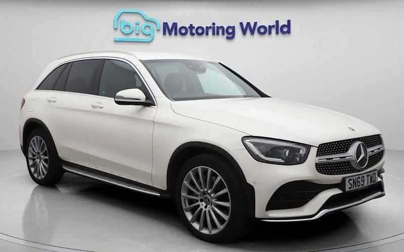 Used 2022 Mercedes GLC300 AMG Line Premium Estate | £24,550 (Super price) - Image 1/4