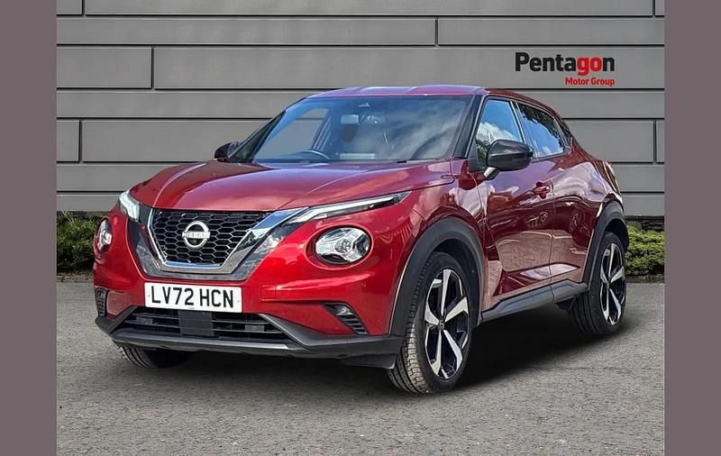 Used Nissan Juke Tekna 114 HP (83 kW) 2022 Red SUV