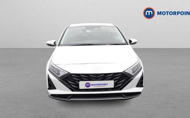 Used Hyundai i20 Advanced 101 HP (74 kW) 2024 Hatchback