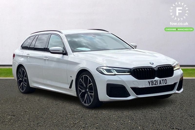 White Used 2021 BMW 530 Comfort Edition Estate | £28,199 (Expensive) - Image 1/3