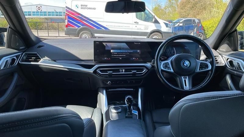 Used BMW i4 Comfort Edition 400 kW (544 HP) 2022 Blue Sedan