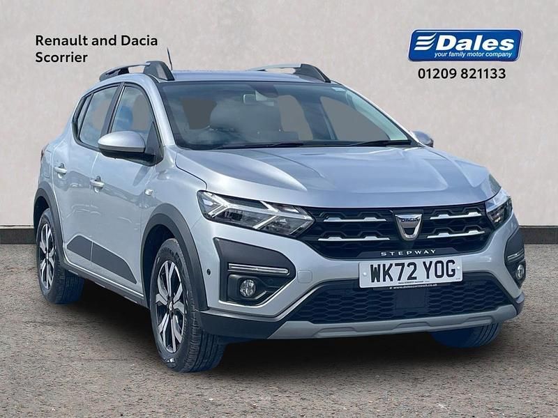 Metallic highland grey Used 2022 Dacia Sandero Prestige Hatchback | £13,000 (Expensive) - Image 1/4
