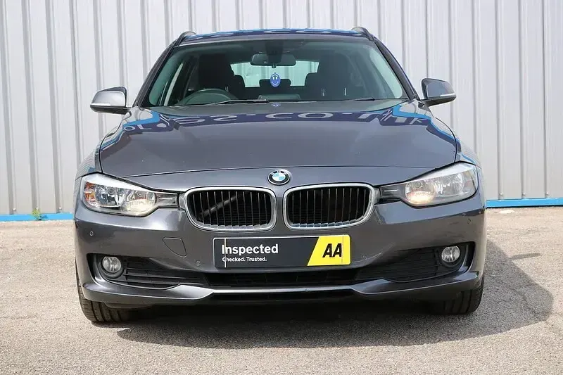 Used BMW 320 Impressive 184 HP (135 kW) 2014 Grey Estate