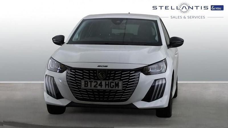 Used Peugeot 208 Allure 99 HP (72 kW) 2024 Yellow Hatchback