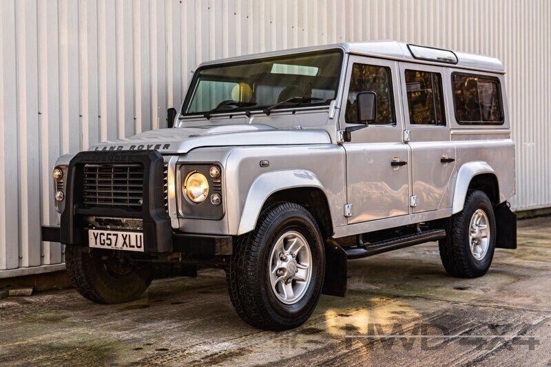 Silver Used 2007 Land Rover Defender SUV | £18,990 (Super price) - Image 1/4