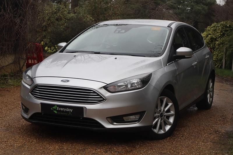 Used Ford Focus Titanium 2015 Silver Hatchback