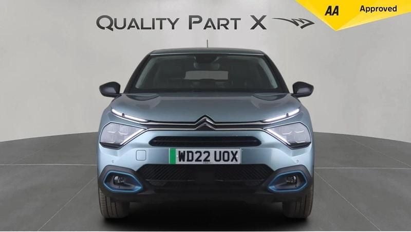 Used Citroën e-C4 Shine 100 kW (136 HP) 2022 Blue Hatchback