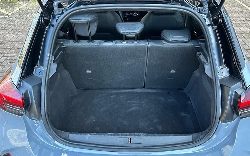 Used Vauxhall Corsa Ultimate 131 HP (96 kW) 2024 Grey Hatchback