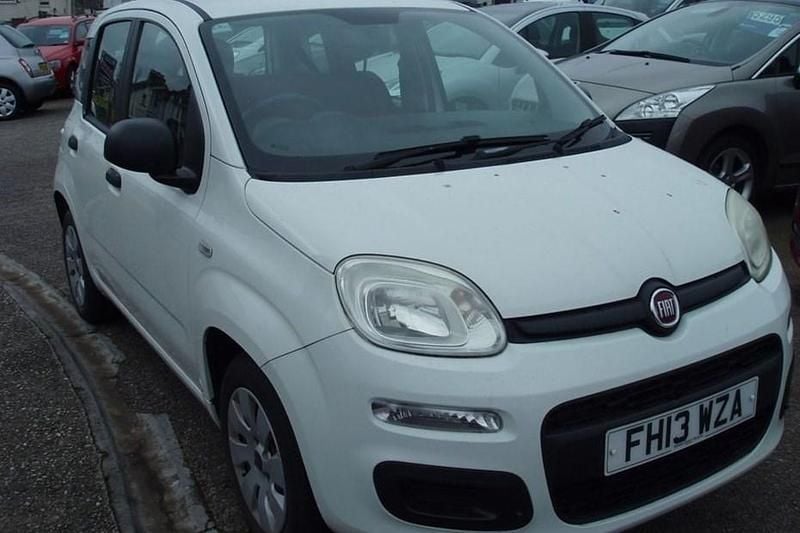 Used Fiat Panda Pop 69 HP (50 kW) 2013 White Hatchback