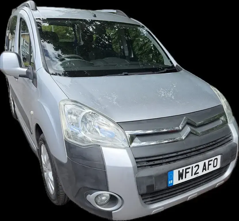 Used Citroën Berlingo XTR 90 HP (66 kW) 2012 Silver MPV