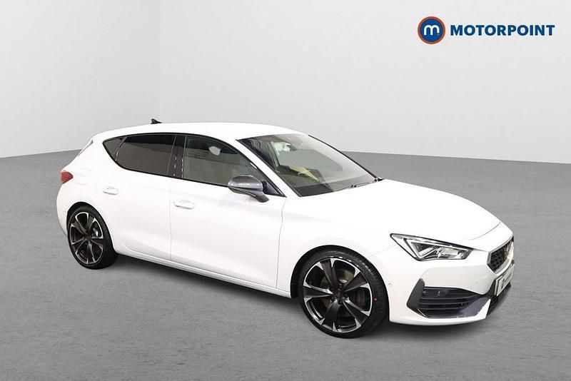 White Used 2023 Cupra Leon VZ2 Hatchback | £26,799 (Fair price) - Image 1/4