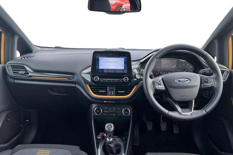 Used Ford Fiesta Active 140 HP (102 kW) 2018 Yellow Hatchback