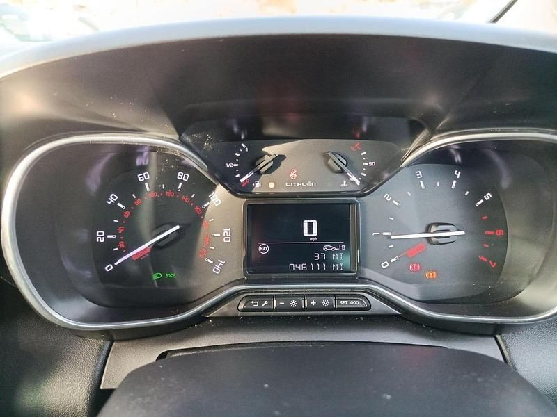 Used Citroën C3 Aircross PureTech 108 HP (79 kW) 2022 Grey SUV