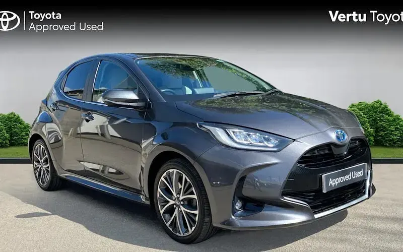 Używany Toyota Yaris Hybrid 116 KM (85 kW) 2025 Hatchback
