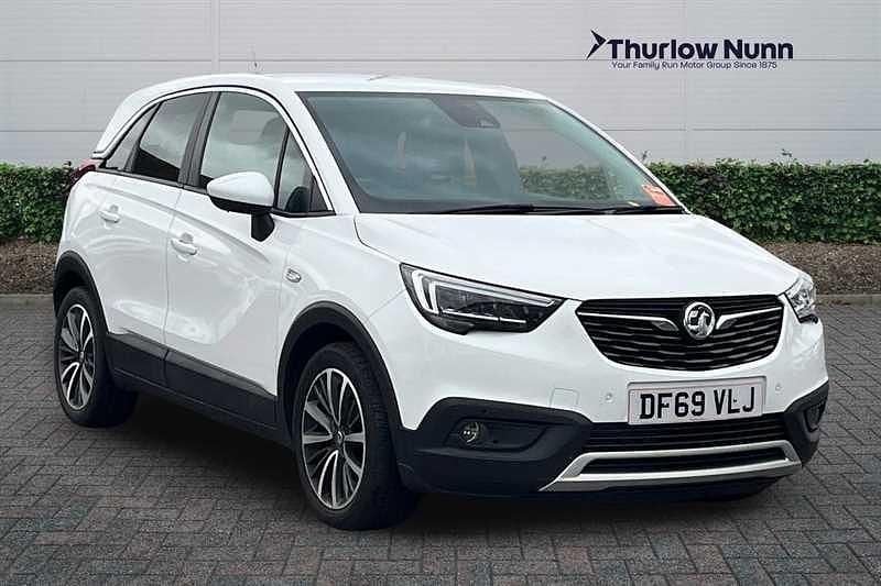 Summit white Used 2020 Vauxhall Crossland X Elite SUV | £9,185 (Fair price) - Image 1/4