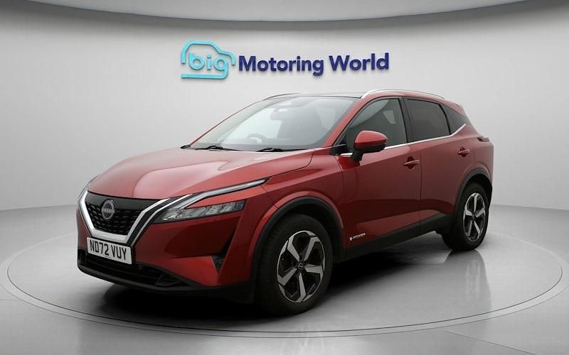 Used Nissan Qashqai N-Connecta 190 HP (139 kW) 2023 Red SUV