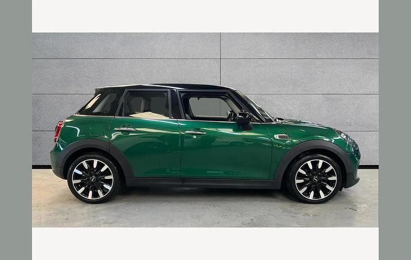 Used Mini Cooper Exclusive 136 HP (100 kW) 2020 Green Hatchback