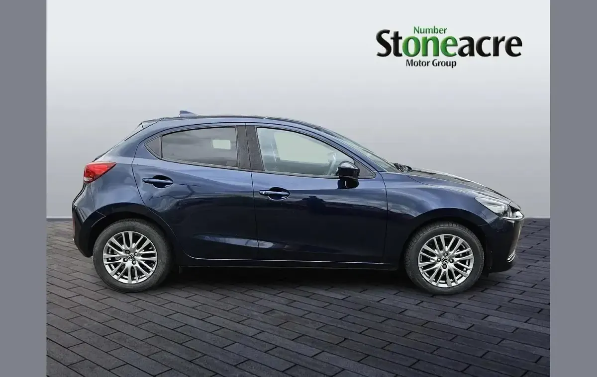 Used Mazda 2 Inclusive 88 HP (64 kW) 2020 Blue Hatchback