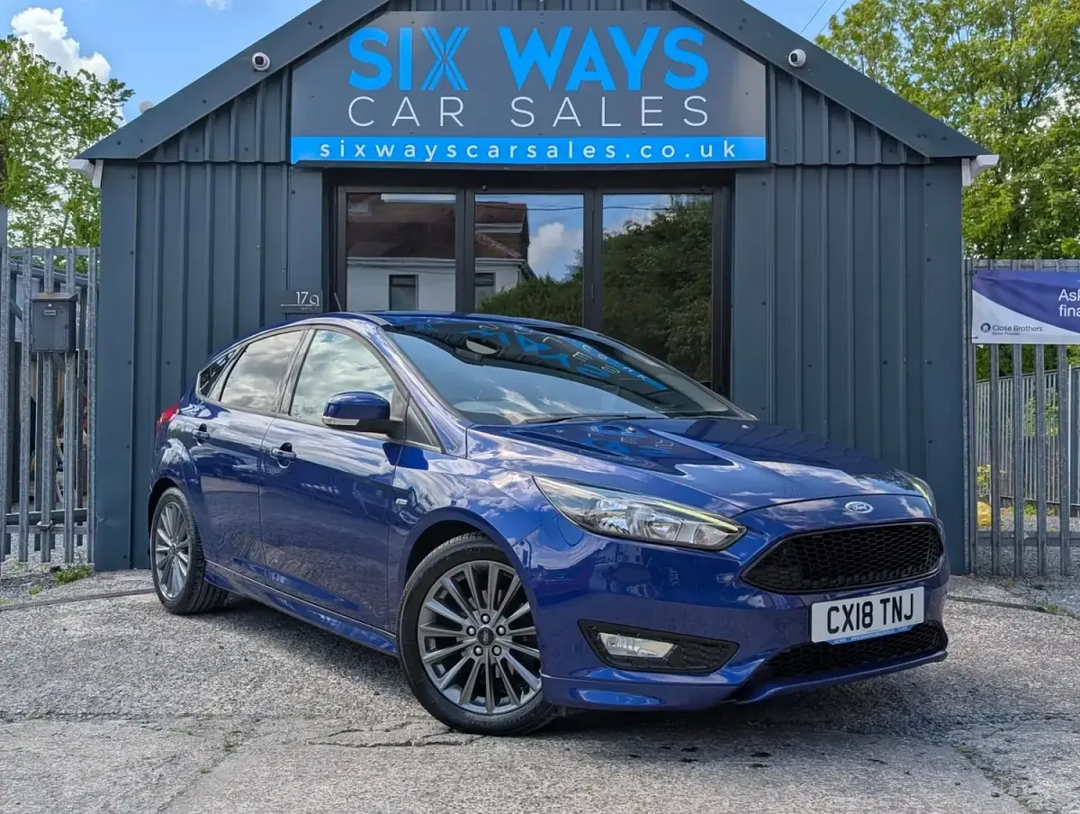 Usado Ford Focus ST-Line 2018 Azul Utilitario