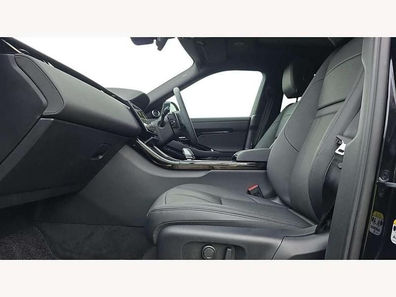 Used Land Rover Range Rover evoque SE Dynamic 309 HP (227 kW) 2025 Black SUV
