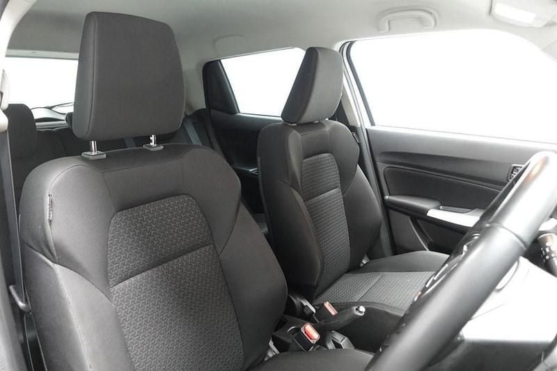 Used Suzuki Swift SZ-T 83 HP (61 kW) 2021 White Hatchback