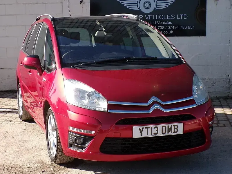 Used Citroën Grand C4 Picasso Platinum 2013 Red MPV