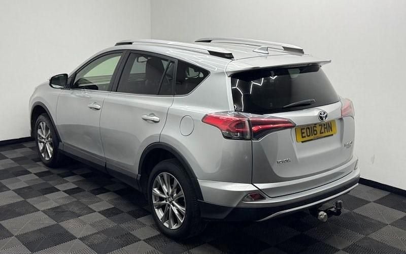 Used Toyota RAV4 151 HP (111 kW) 2016 SUV