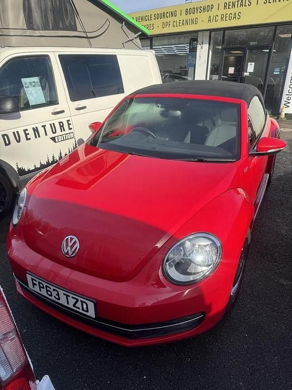 Used VW Beetle Design 2013 Red Hatchback