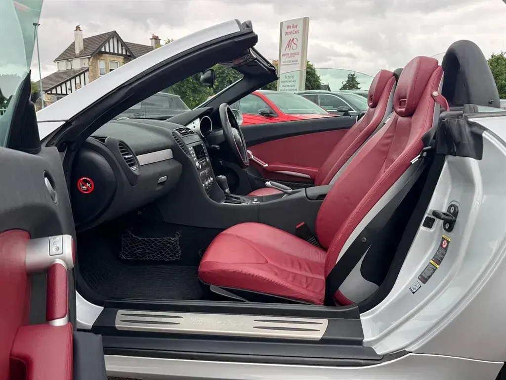 Used Mercedes SLK200 163 HP (119 kW) 2005 Silver Cabriolet