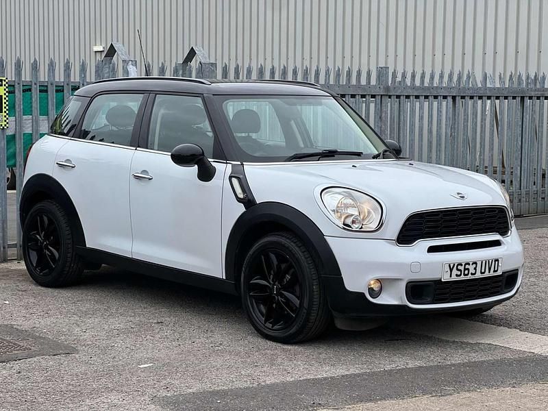 Used Mini Cooper S 2014 White Hatchback
