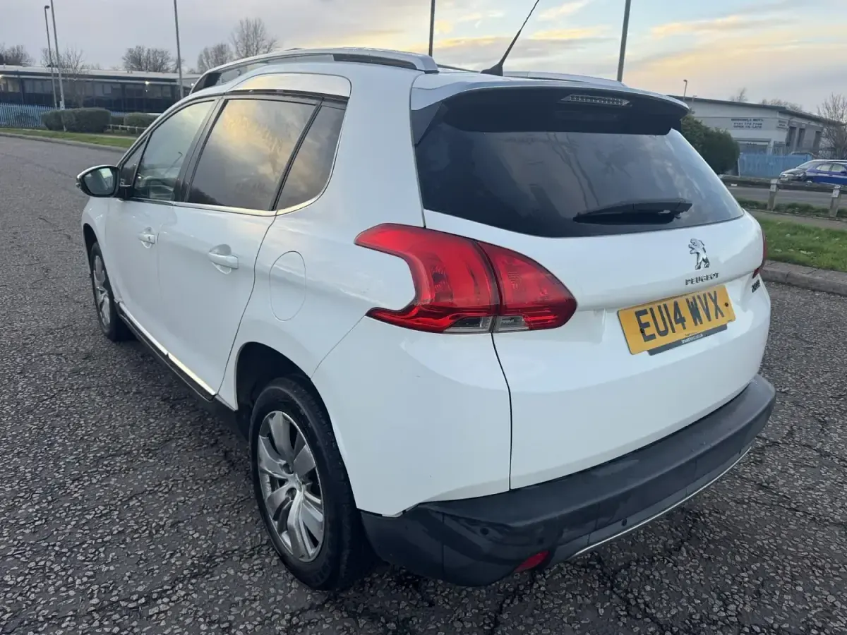 Second-hand Peugeot 2008 Allure 2014 Alb SUV