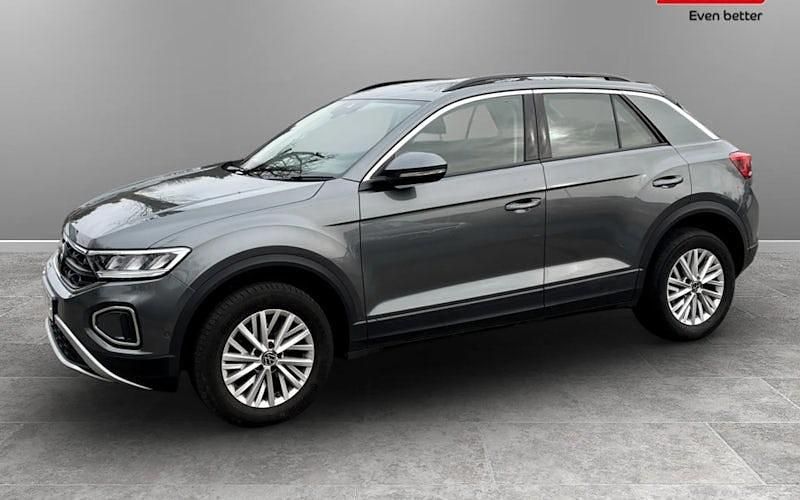 Usado VW T-Roc Life 150 HP (110 kW) 2025 SUV
