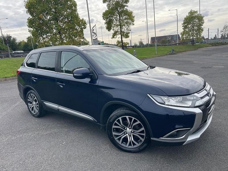 Blue Used 2016 Mitsubishi Outlander SUV | £7,990 (Fair price) - Image 1/4