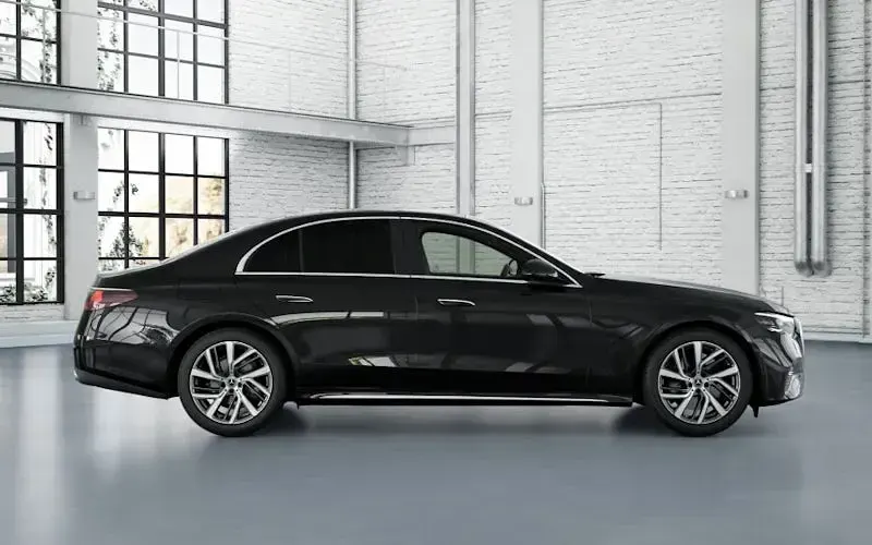 New Mercedes E220 Premium 197 HP (144 kW) 2026 Sedan