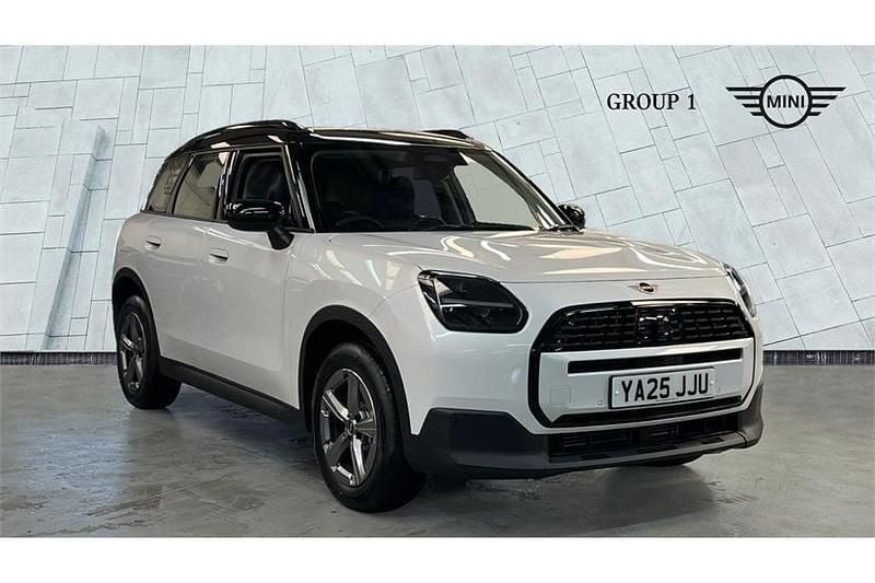 Nanuq white New 2025 Mini Countryman Classic SUV | £30,995 (Fair price) - Image 1/4