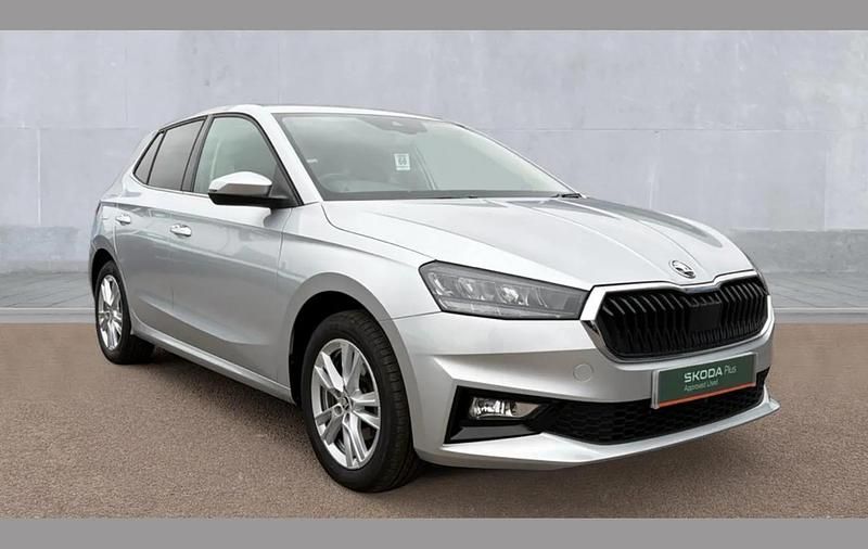 Used Skoda Fabia SE L 116 HP (85 kW) 2024 Brilliant silver Hatchback