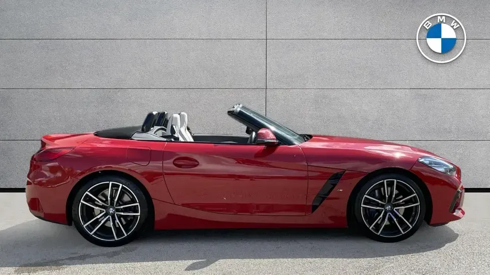 Used BMW Z4 M Sport 254 HP (186 kW) 2019 Red Cabriolet