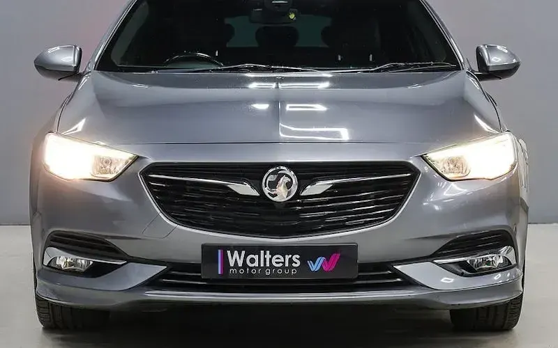 Usado Vauxhall Insignia Sport 170 CV (125 kW) 2020 Utilitario