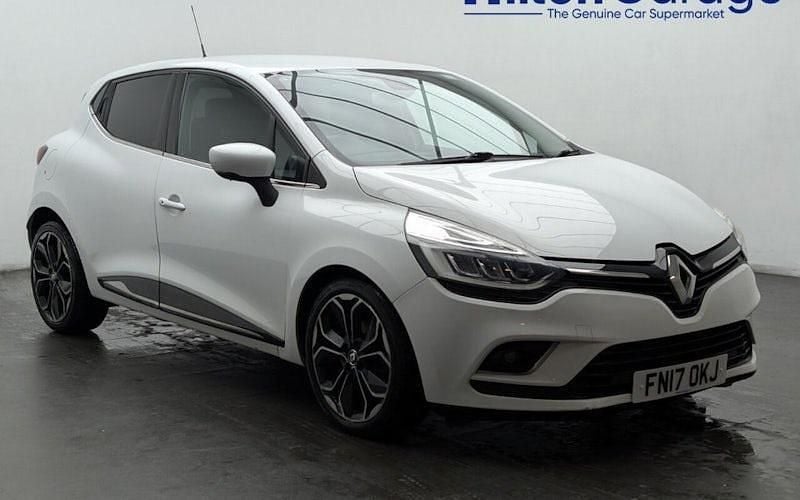 Used Renault Clio IV Dynamique 90 HP (66 kW) 2017 White Hatchback