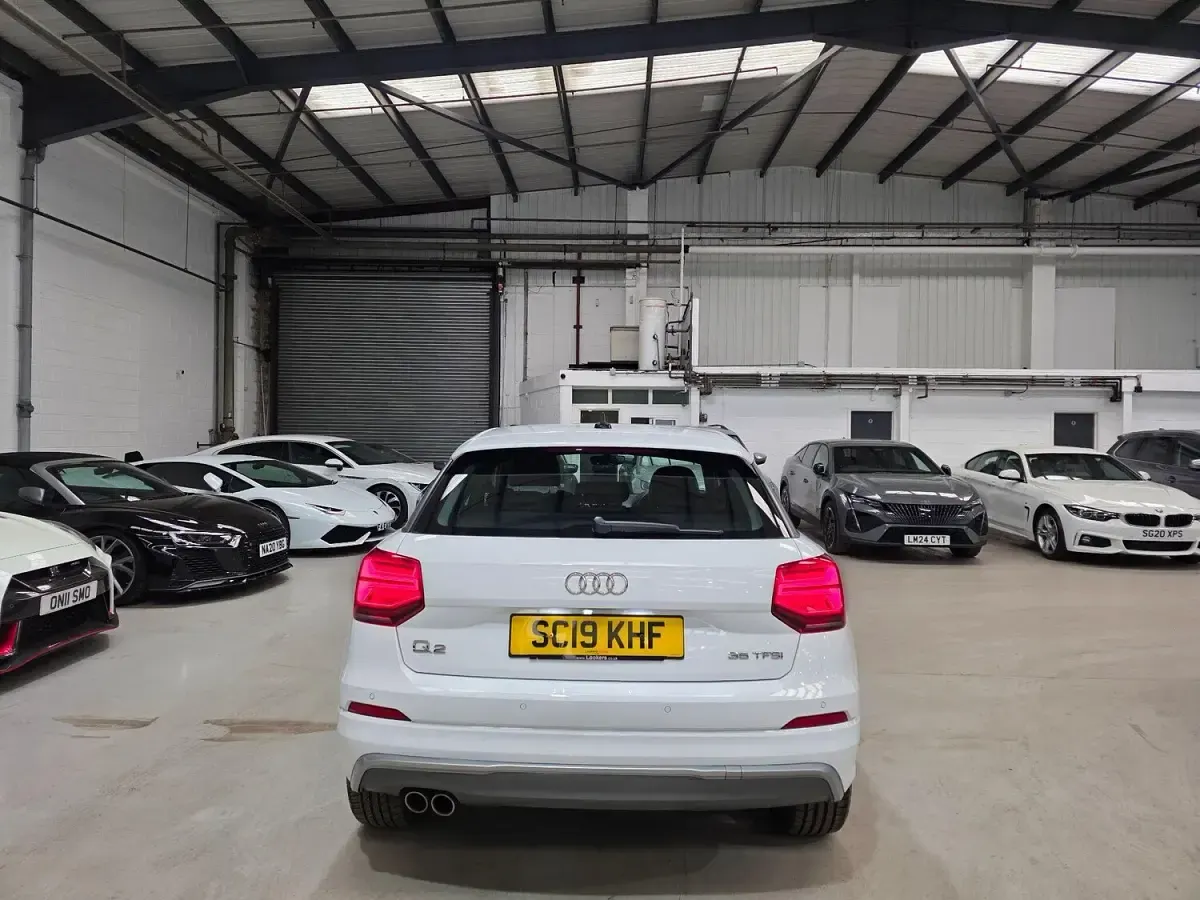 Used Audi Q2 S-Line 150 HP (110 kW) 2019 White SUV